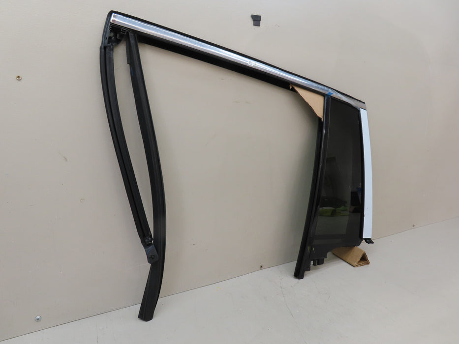 2021-2022 JEEP GRAND CHEROKEE L REAR LEFT WINDOW RUN CHANNEL SEAL & GLASS OEM