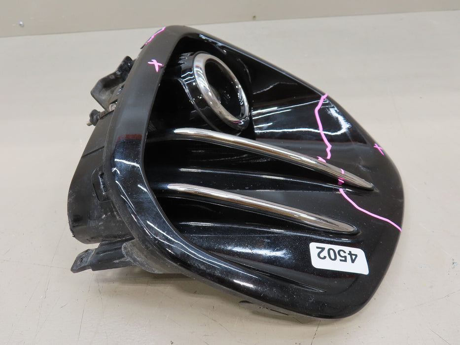 2017-2019 KIA SPORTAGE FRONT RIGHT PASSENGER SIDE FOG LIGHT W/COVER OEM