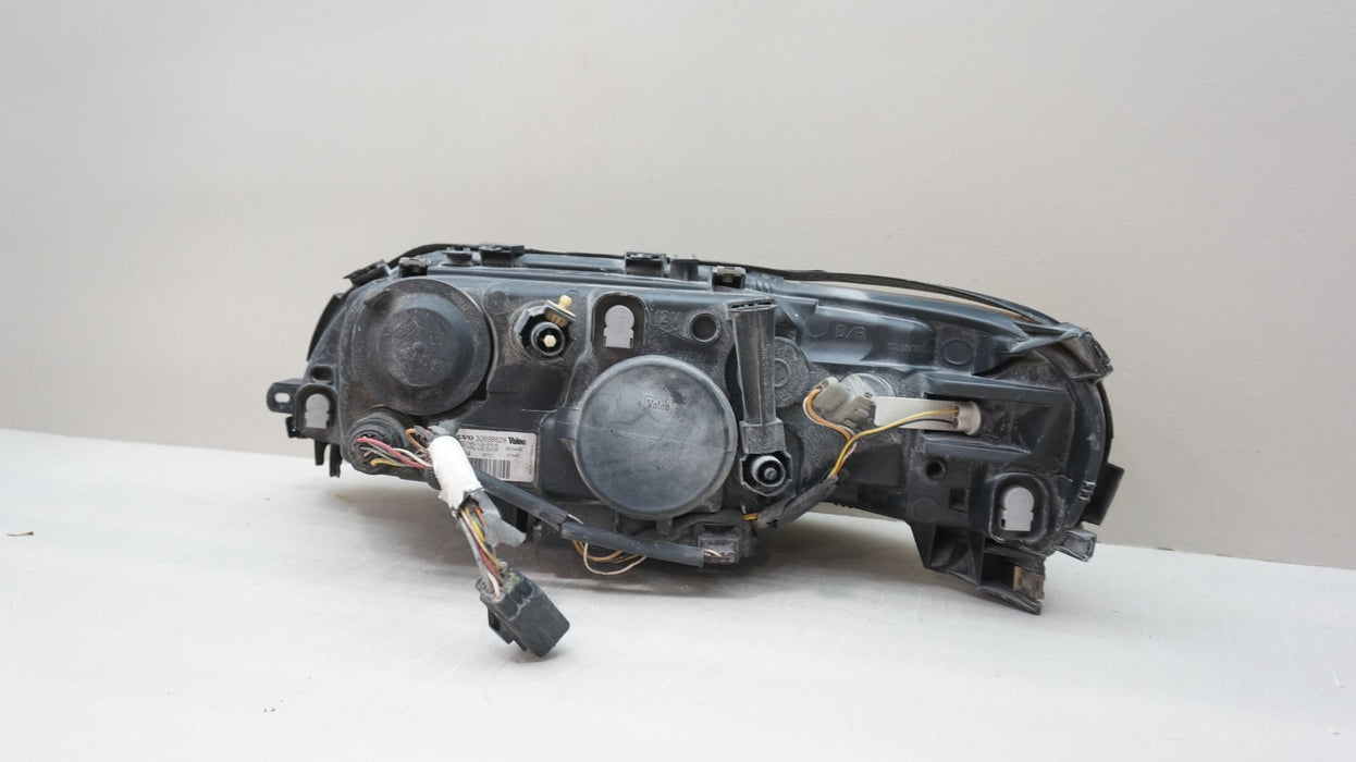 2005-2009 VOLVO S60 FRONT RIGHT PASSENGER SIDE HALOGEN HEADLIGHT OEM 30698828
