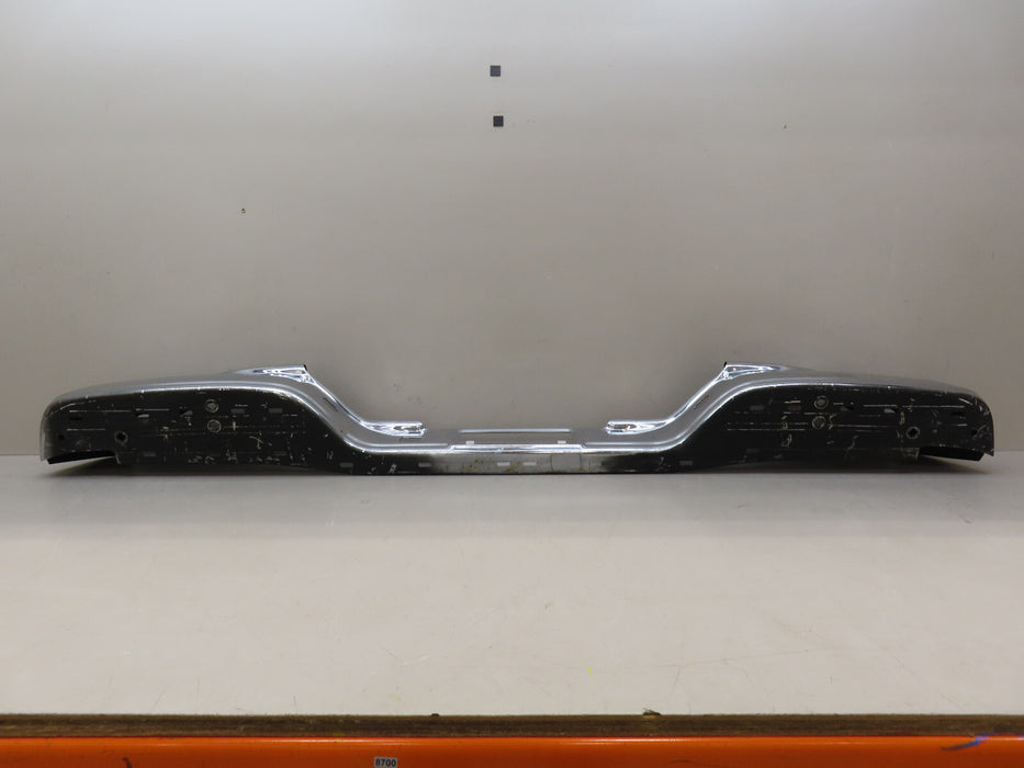 1999-2006 CHEVROLET/GMC REAR CHROME BUMPER OEM
