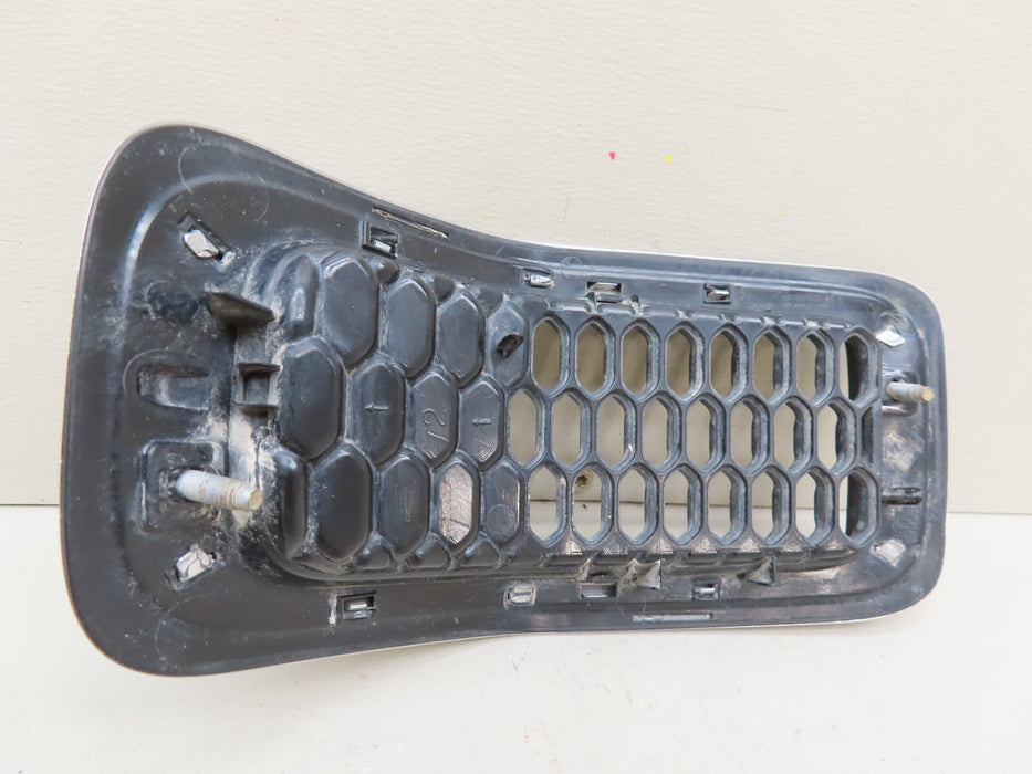 2014-2018 JEEP CHEROKEE FRONT RADIATOR GRILL GRILLE INSERT #2 OEM