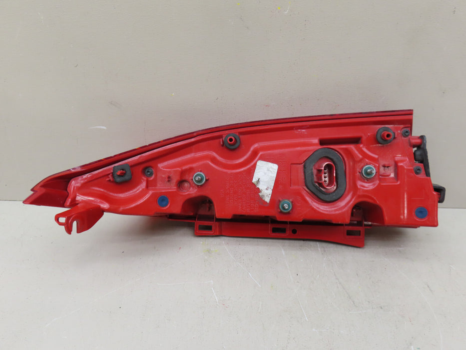 2013-2018 CADILLAC ATS REAR LEFT DRIVER TAIL LIGHT LED OEM 23139331