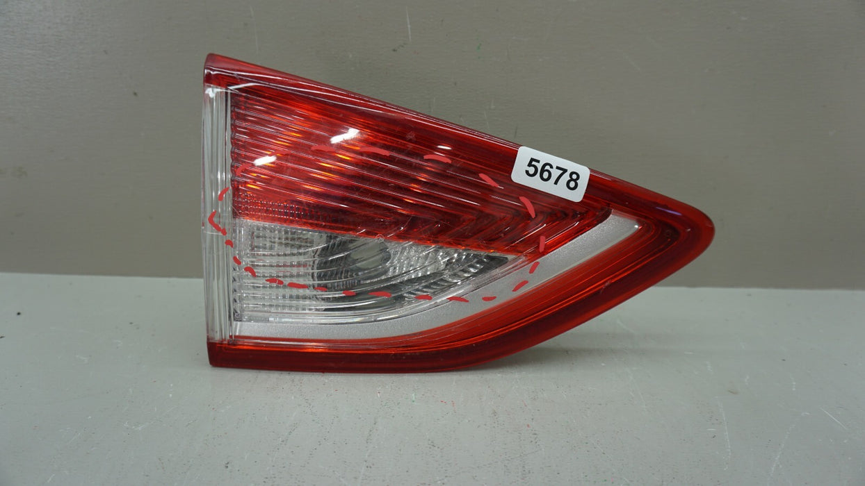 2013-2016 FORD ESCAPE REAR LEFT DRIVER  SIDE INNER TAIL LIGHT OEM 13 14 15 16
