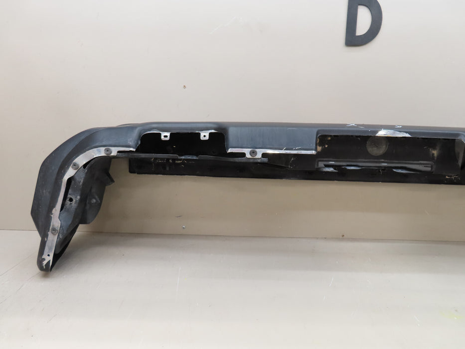 2020 2021 2022 GMC-CHEVROLET SIERRA/SILVERADO 2500/3500 REAR BUMPER COVER OEM