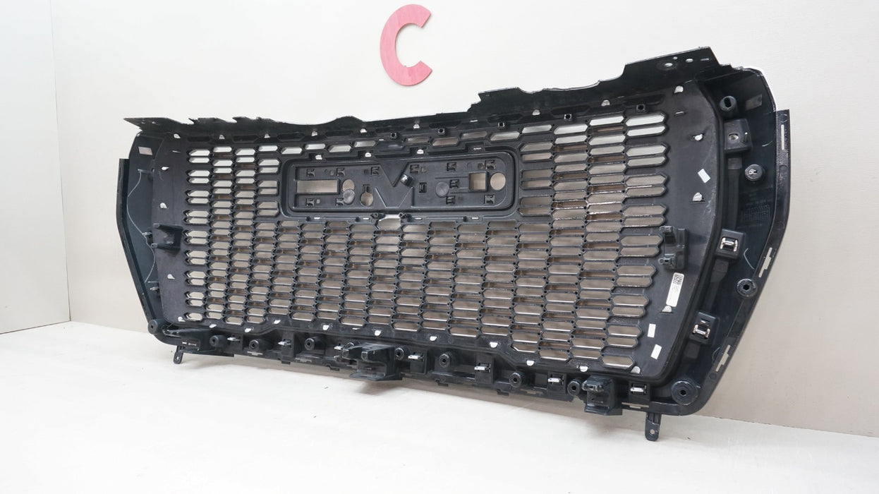 2021-2024 GMC YUKON FRONT BUMPER RADIATOR GRILLE OEM 84835783