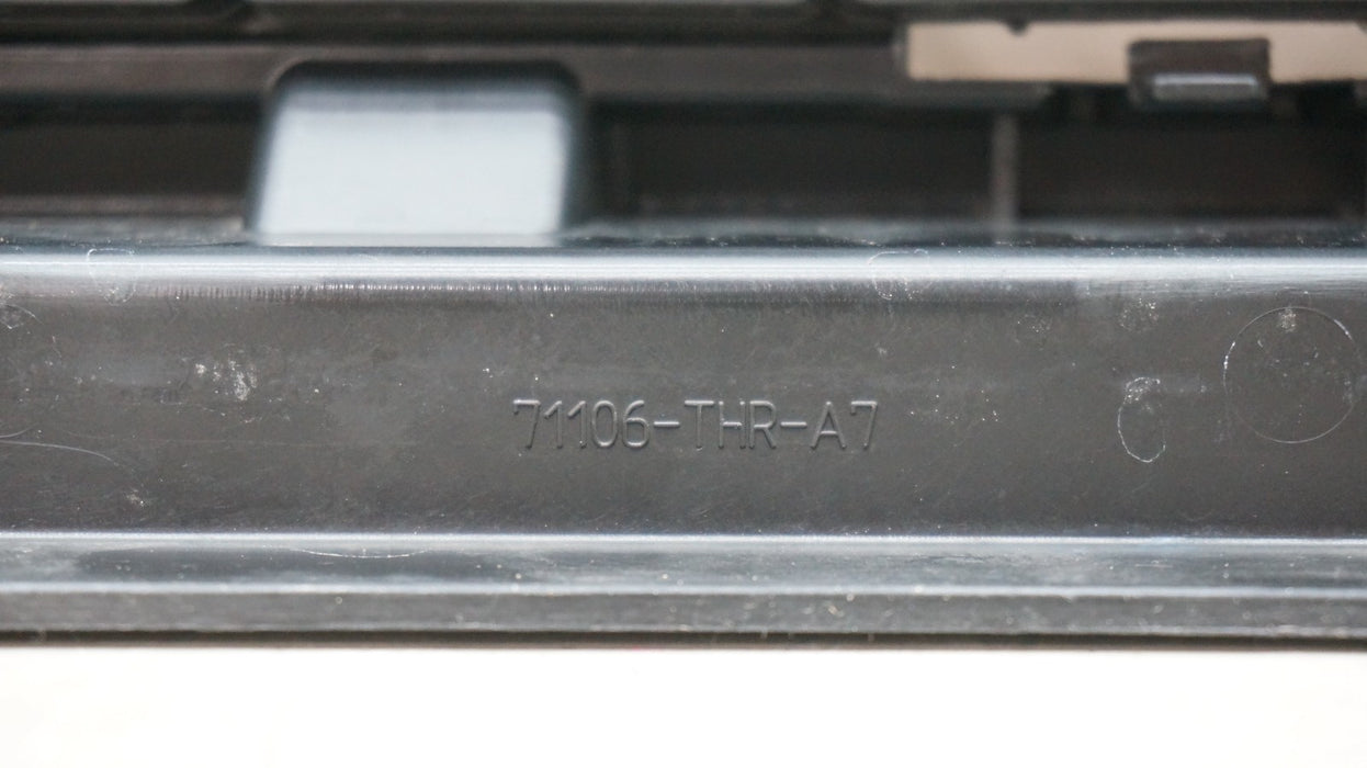 2025-2026 HONDA ODYSSEY FRONT LOWER GRILLE GRILL 71106-THR-A7 OEM