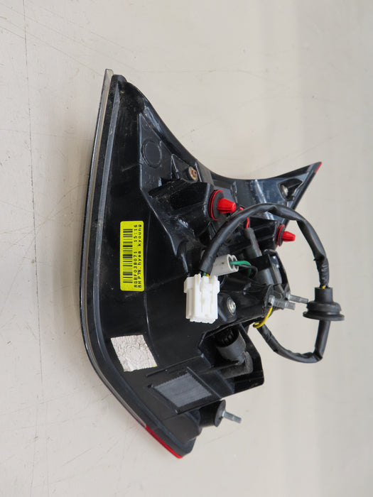 2017-2020 NISSAN ROGUE REAR RIGHT PASSENGER INNER TAIL LIGHT OEM