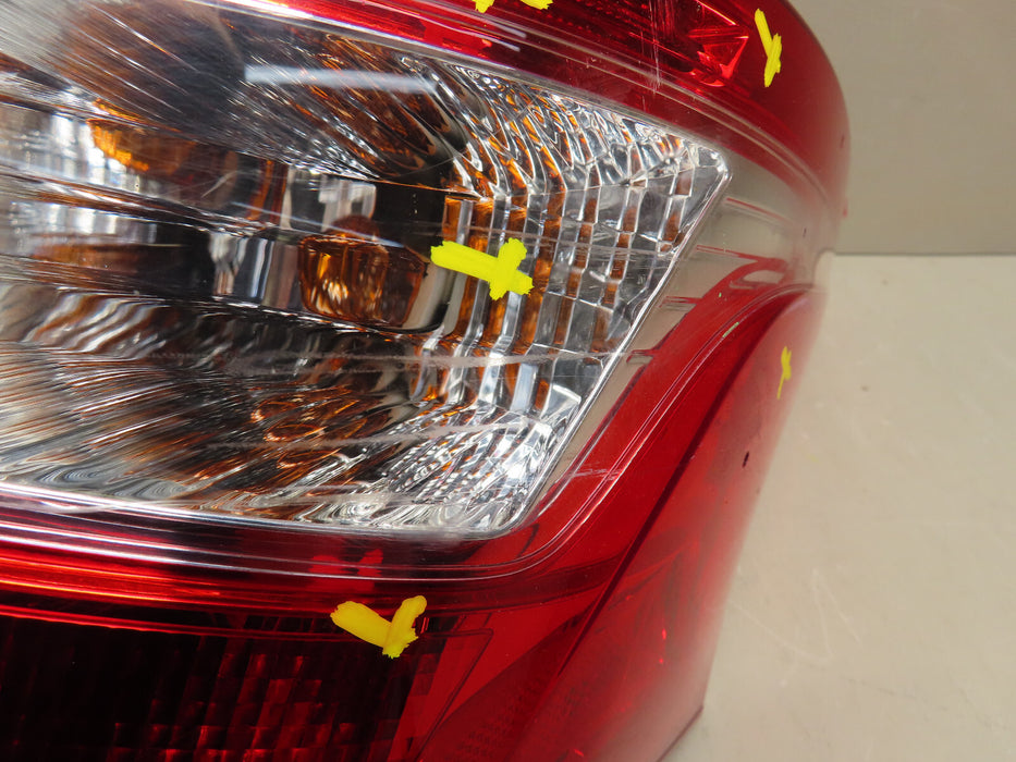 2016-2019 NISSAN SENTRA REAR RIGHT PASSENGER SIDE TAIL LIGHT HALOGEN OEM
