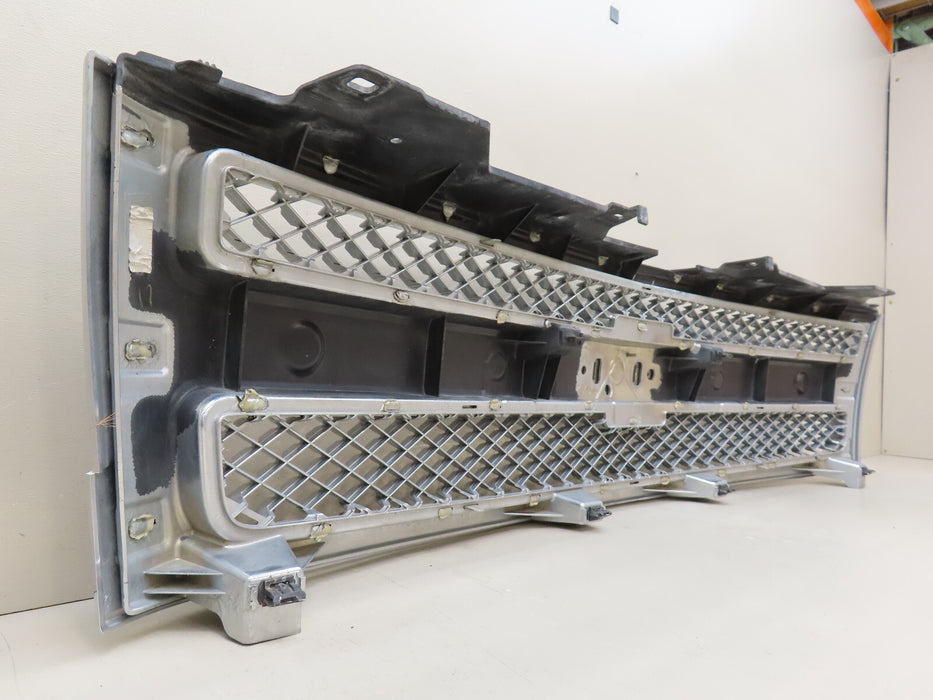 2007-2013 CHEVROLET SILVERADO 1500 FRONT RADIATOR GRILLE GRILL OEM