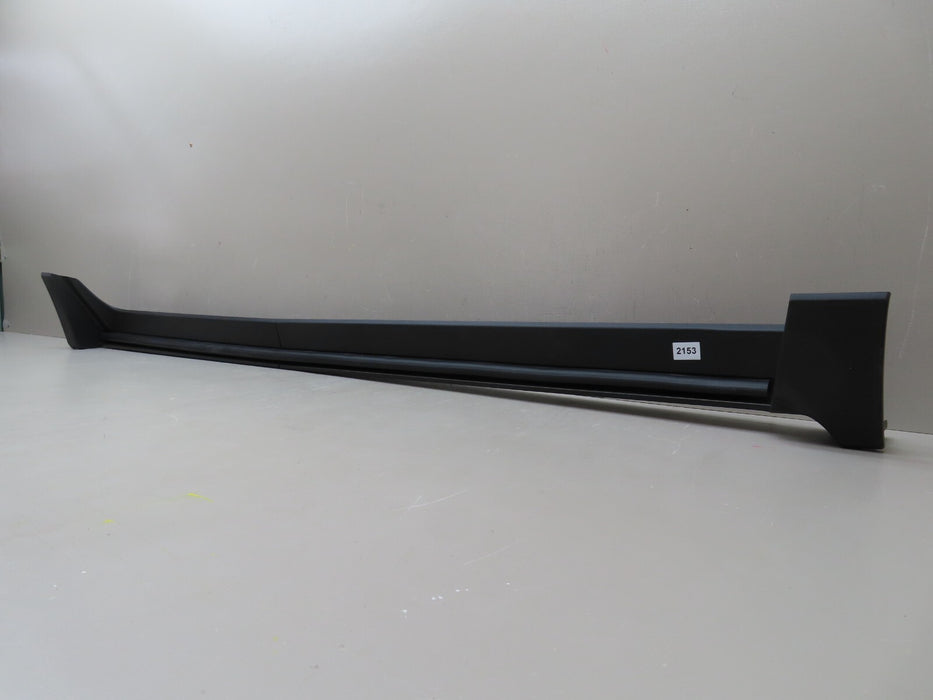 2018-2020 CHEVROLET EQUINOX RIGHT ROCKER SKIRT MOLDING COVER PANEL OEM 84713654