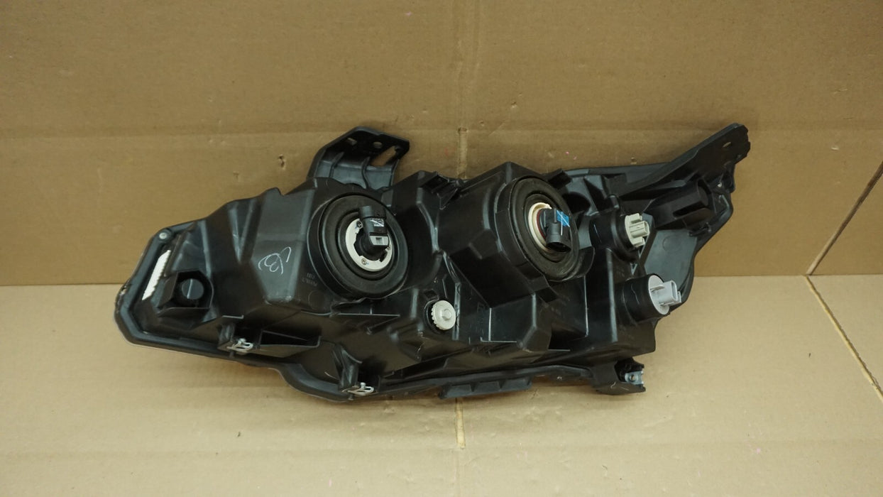 2016-2021 HONDA CIVIC FRONT RIGHT PASSENGER SIDE HEADLIGHT HALOGEN OEM