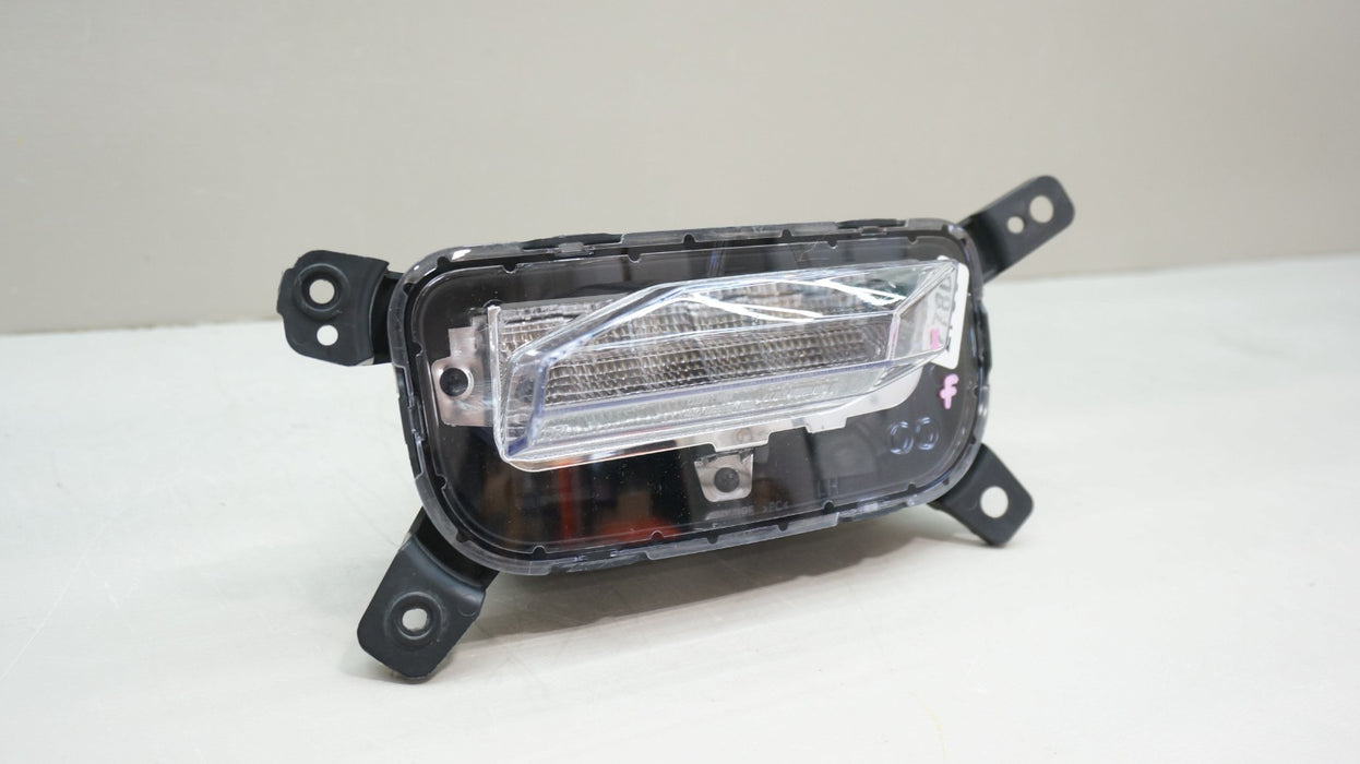 2025 HYUNDAI TUCSON FRONT LEFT DRIVER SIDE FOG LIGHT OEM