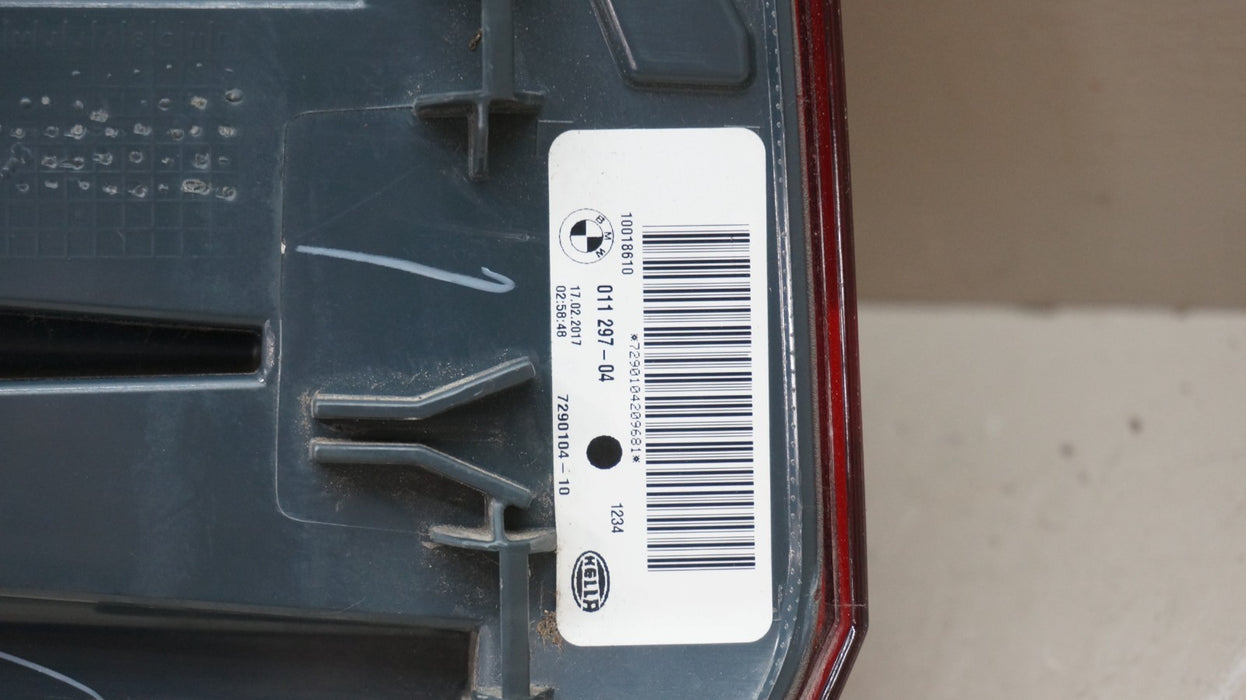 2014-2018 BMW X5 F15 REAR RIGHT PASSENGER SIDE OUTER TAIL LIGHT OEM 7290104