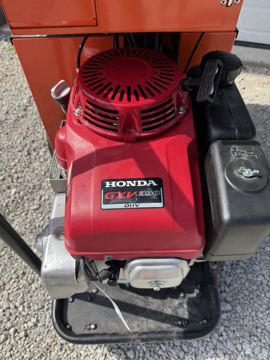 HUSQVARNA T 4000 PETROL SOFF-CUT DUST WITH HEPA FILTERS EXTRACTOR VACCUM UNIT