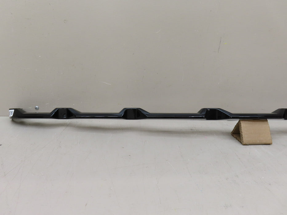 2022 2023 CHEVROLET SILVERADO 1500 FRONT GRILLE LOWER TRIM PIECE 06 OEM