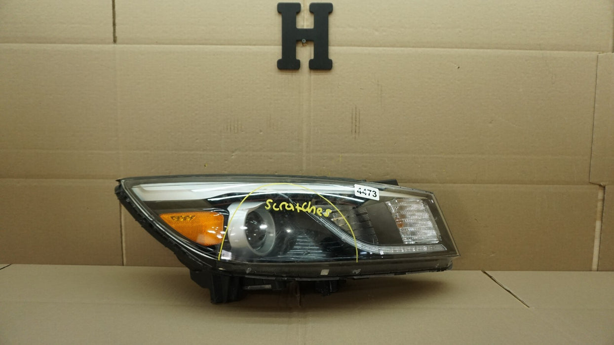 2015-2018 KIA SEDONA RIGHT PASSENGER SIDE HEADLIGHT XENON HID OEM 92102A9120