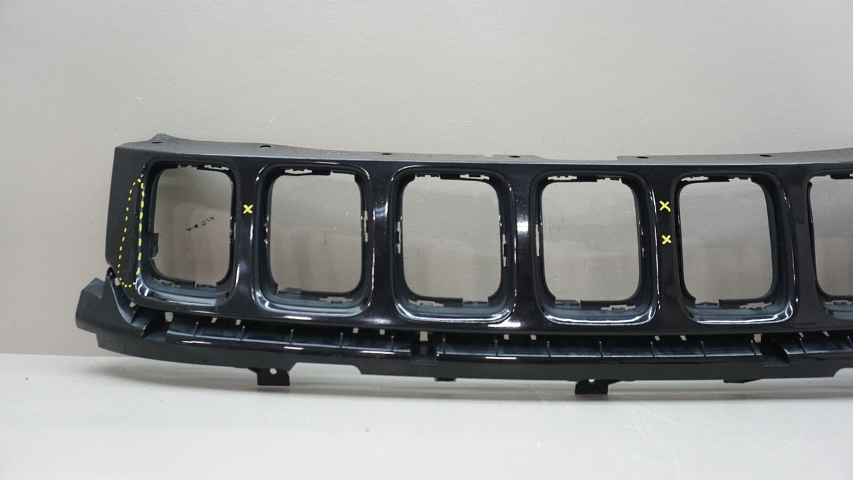 2017-2021 JEEP COMPASS FRONT MAIN GRILLE OEM 5UP86TRMAB 17 18 19 20 21
