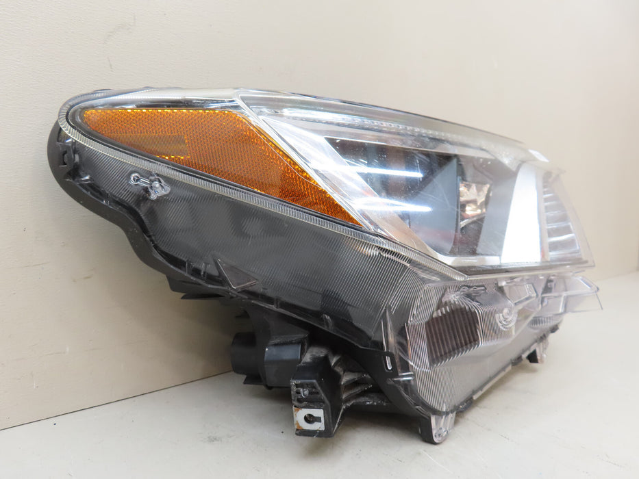 2016-2018 TOYOTA RAV-4 HEADLIGHT FRONT PASSENGER RIGHT SIDE HALOGEN LAMP OEM