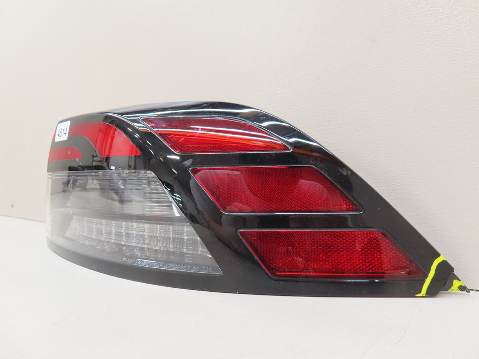 2023-2025 HONDA ACCORD REAR RIGHT PASSENGER SIDE OUTER TAIL LIGHT LED OEM