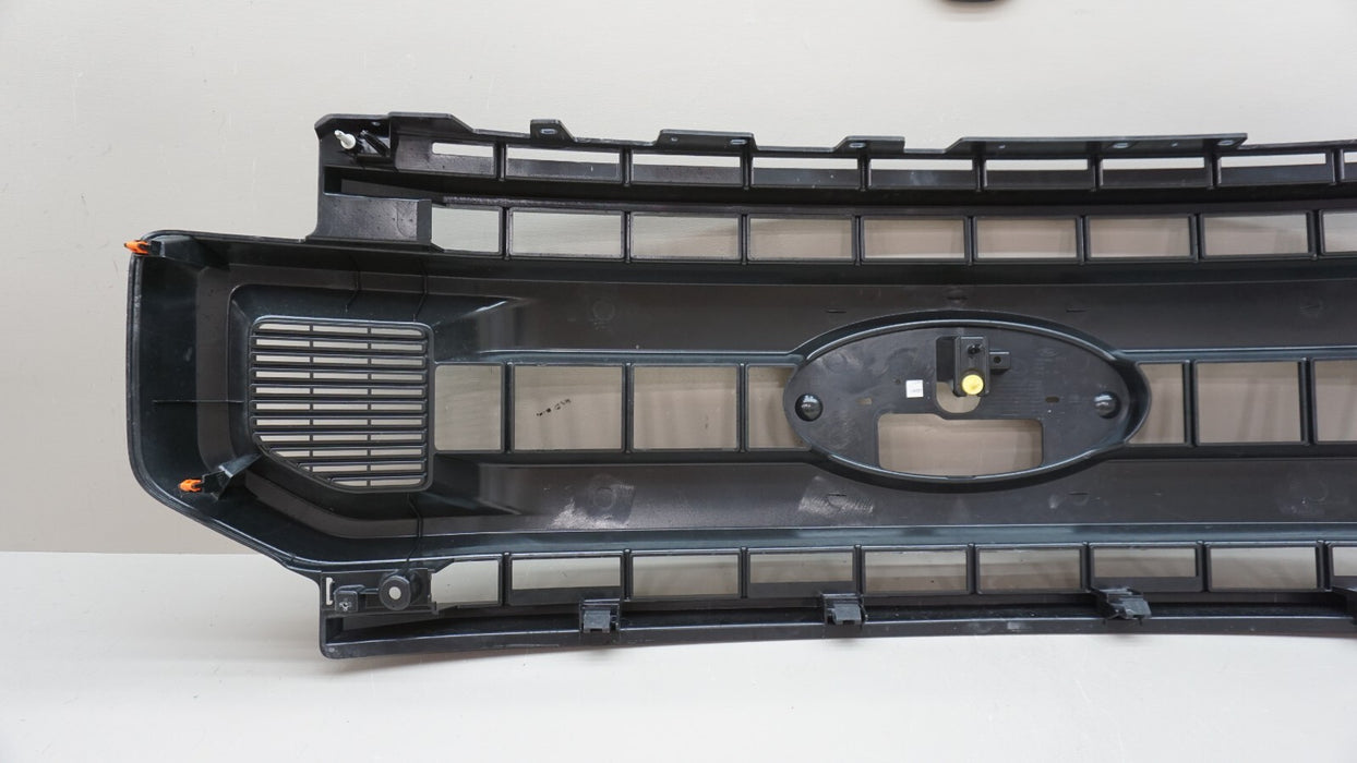 2020-2022 FORD F250 F350 FRONT UPPER MAIN GRILLE LC3B-8200 OEM 20 21 22
