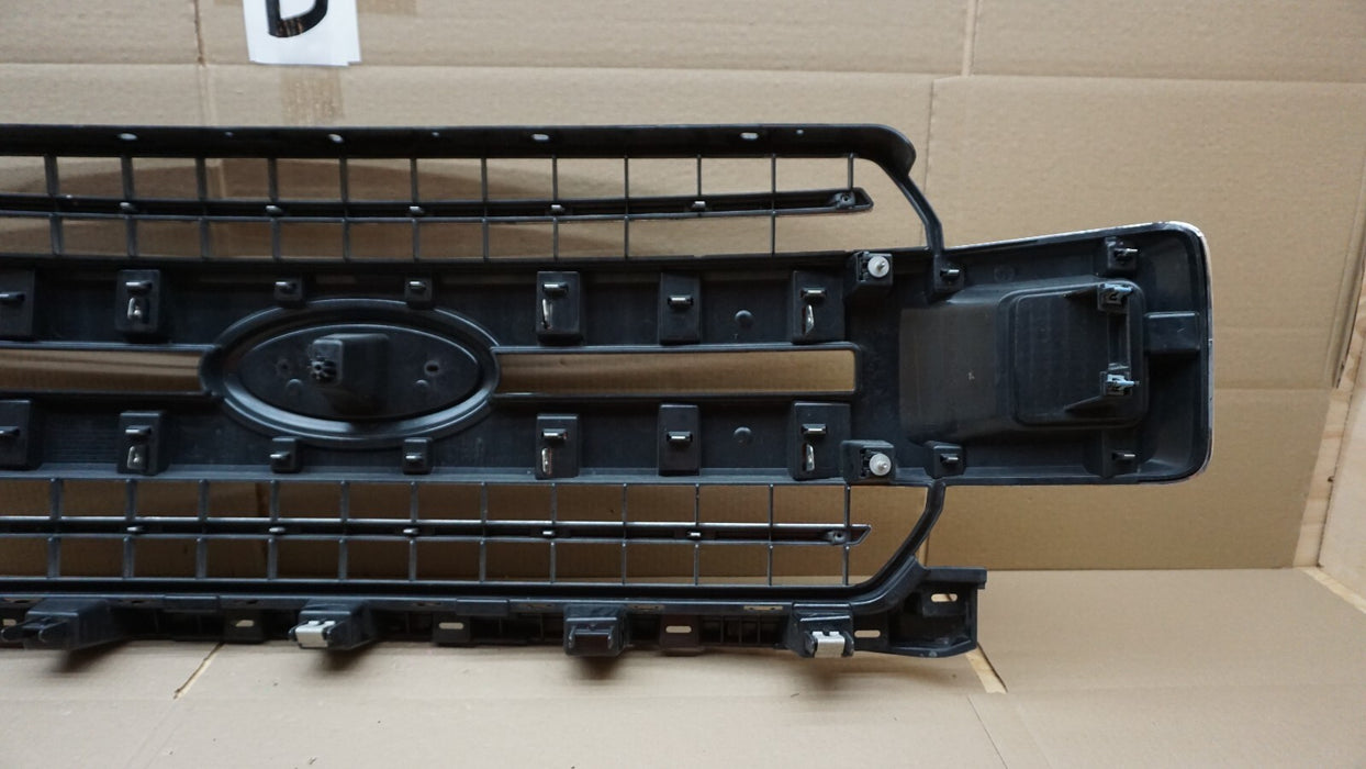 2018 - 2020 FORD F-150 FRONT BUMPER RADIATOR GRILLE GRILL W/ CHROME MOLDING OEM