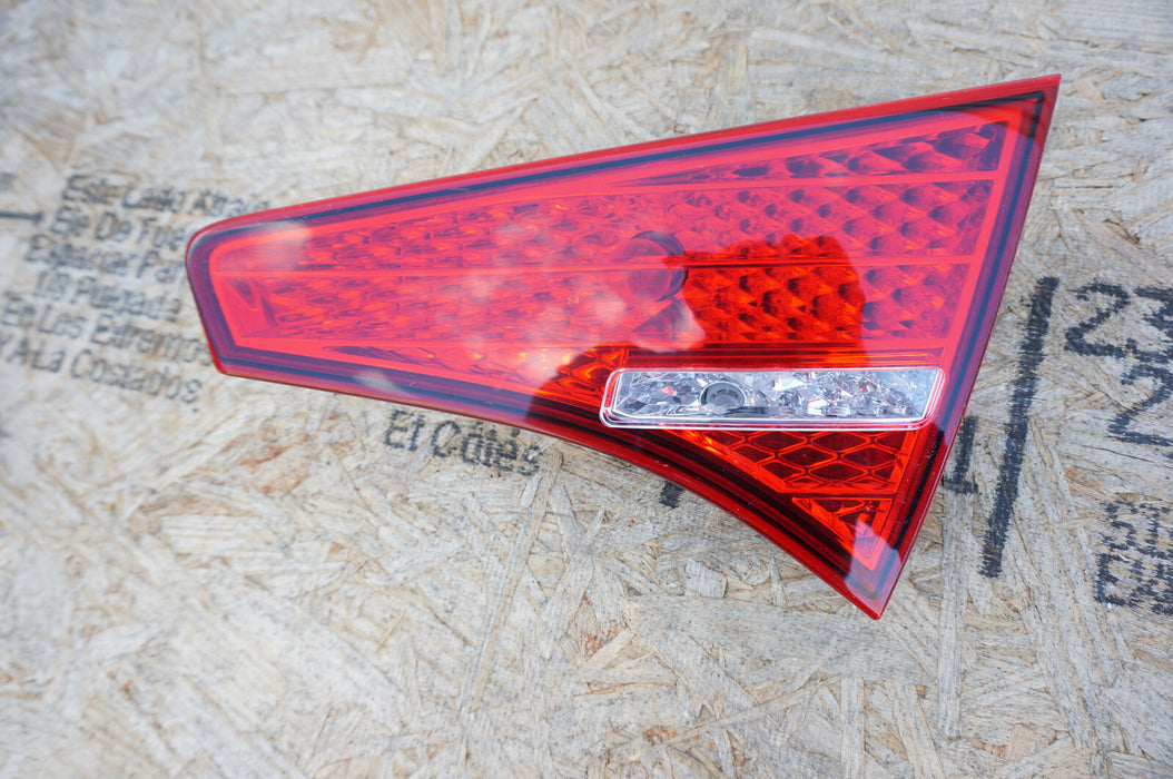 11 12 13 2011 2012 2013 KIA OPTIMA RIGHT INNER TAILLIGHT TAILLAMP OEM