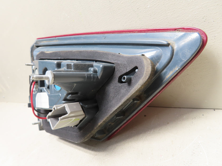 2013 2014 2015 2016 FORD FUSION RIGHT INNER TAIL LIGHT LAMP OEM