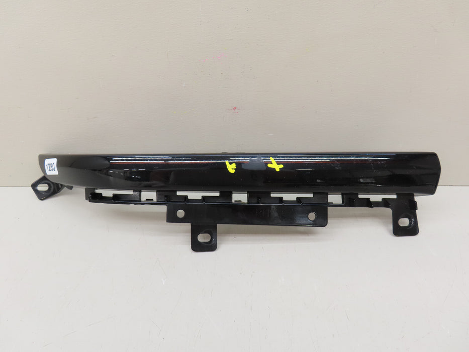 2019-2022 RAM 1500 FRONT RIGHT PASSENGER SIDE UPPER GRILLE TRIM OEM