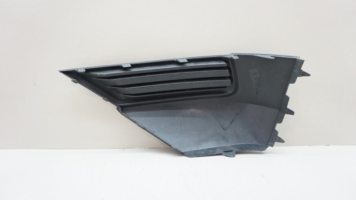 2018-2021 VOLKSWAGEN TIGUAN FRONT RIGHT FOG LIGHT COVER OEM 5NN853212D