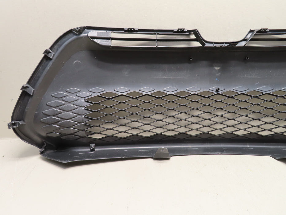 2017 2018 2019 TOYOTA COROLLA SE XSE FRONT LOWER GRILLE GRILL OEM
