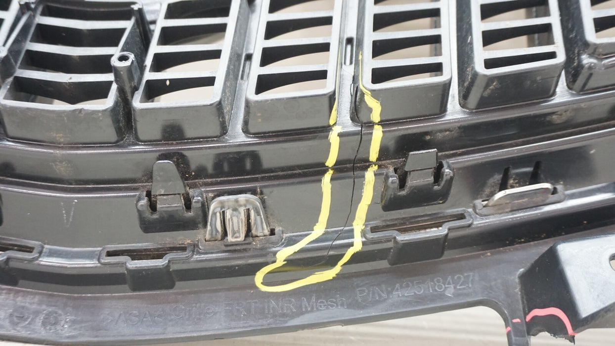 2019-2020 BUICK ENVISION FRONT UPPER BUMPER RADIATOR GRILLE OEM 42518427