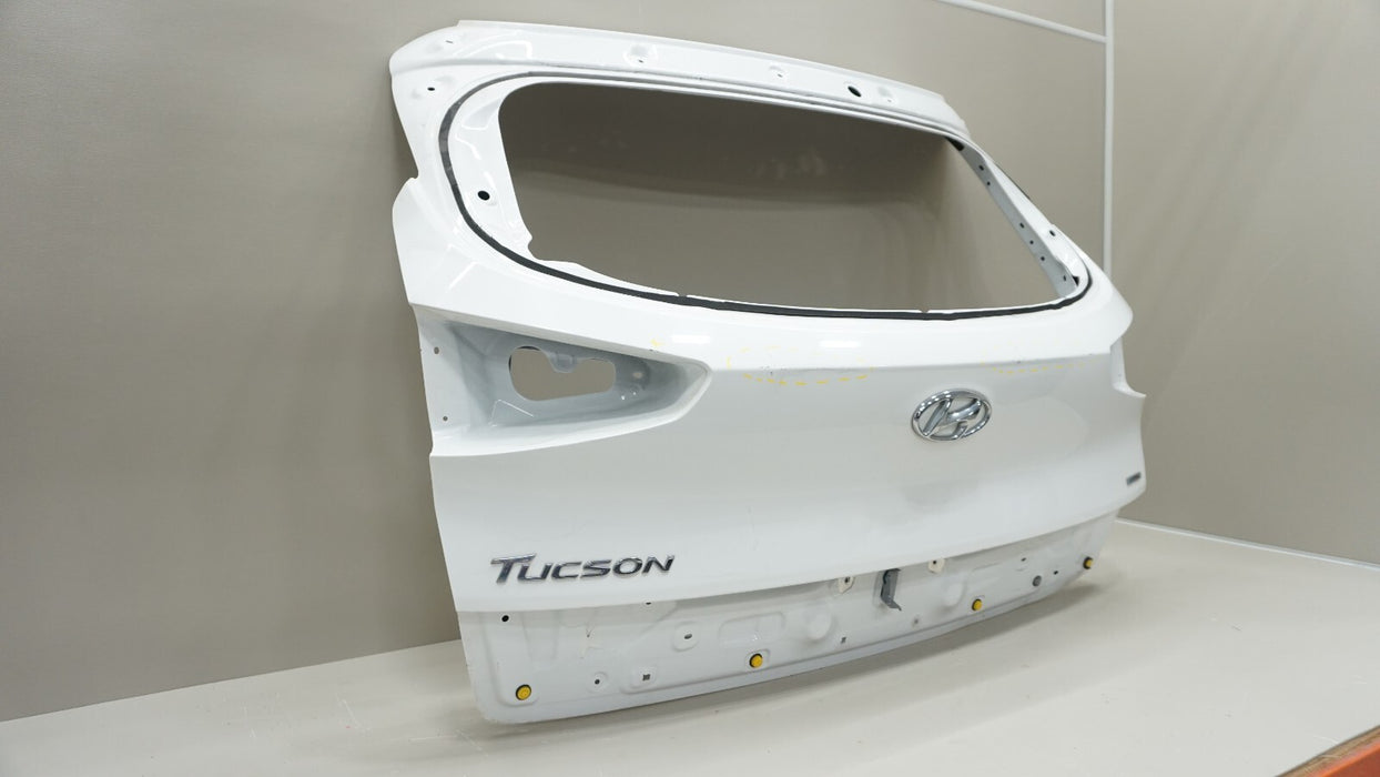 2016-2018 HYUNDAI TUCSON REAR TRUNK LID TAILGATE LIFTGATE SHELL 73700D3050 OEM