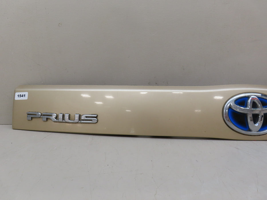 2010-2015 TOYOTA PRIUS HYBRID REAR TRUNK TAIL GATE LID MOLDING PANEL OEM