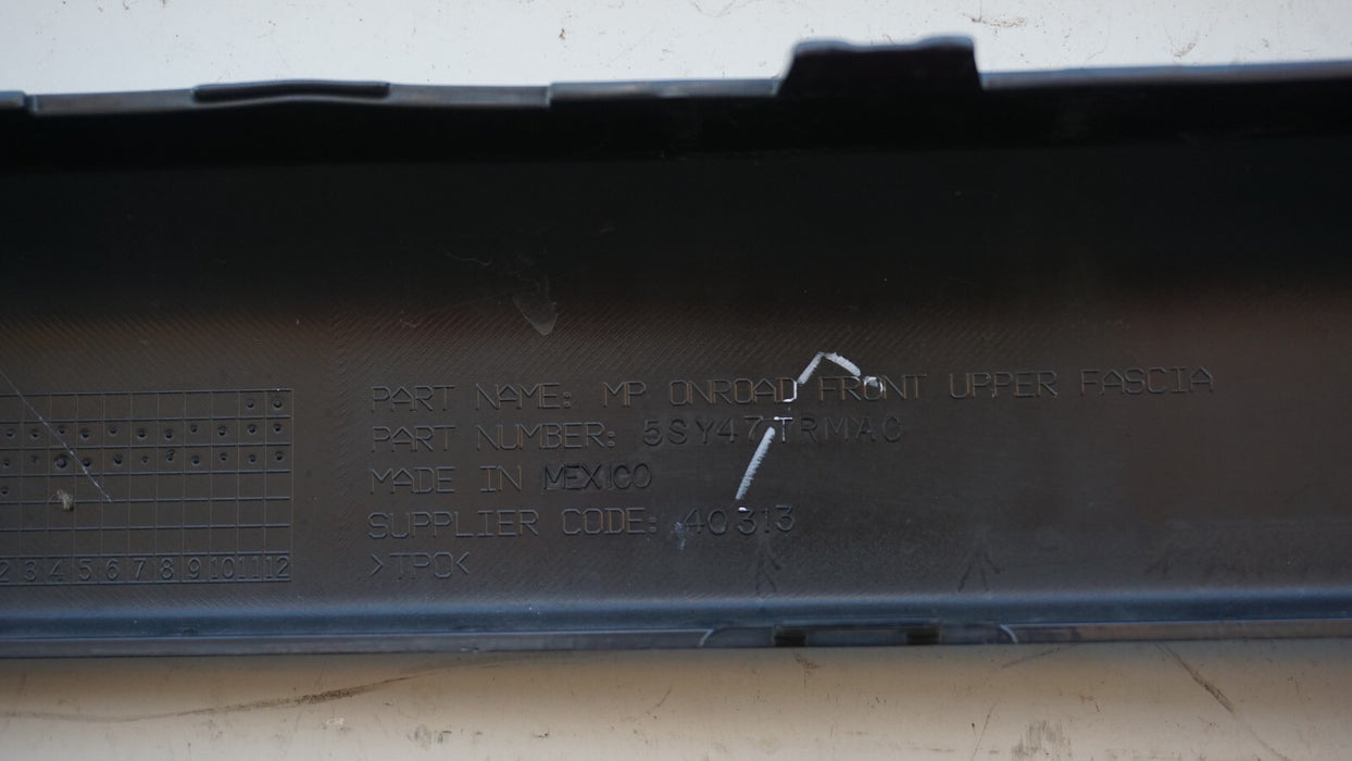 2016-2020 JEEP COMPASS FRONT BUMPER COVER OEM 16 17 18 19 20