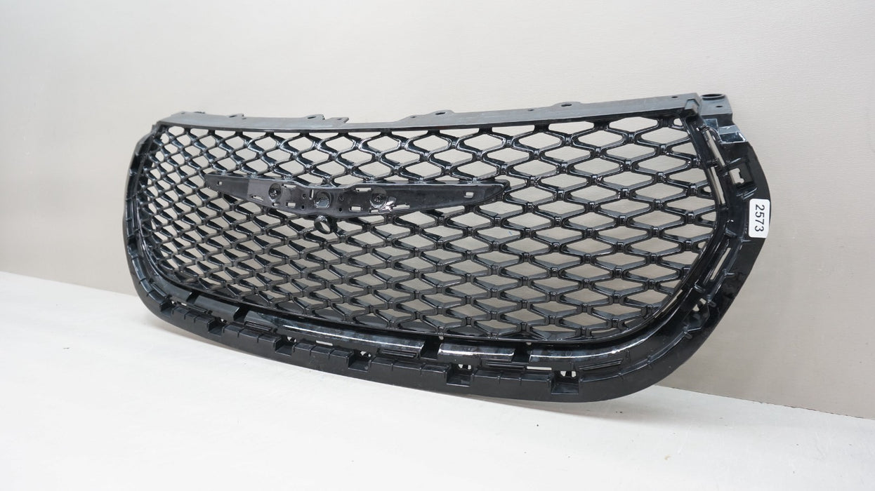 2021-2023 CHRYSLER PACIFICA FRONT CENTER UPPER BUMPER GRILLE OEM 6WF26TRMAC