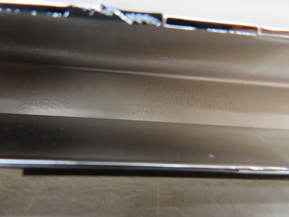 2023-2024 HONDA CR-V FRONT RIGHT HEADLIGHT  MOLDING TRIM OEM 33102-3A1-A010