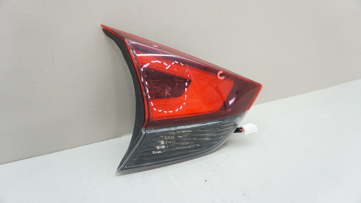 2017-2019 NISSAN ROGUE REAR LEFT DRIVERS SIDE INNER TAIL LIGHT OEM 17 18 19