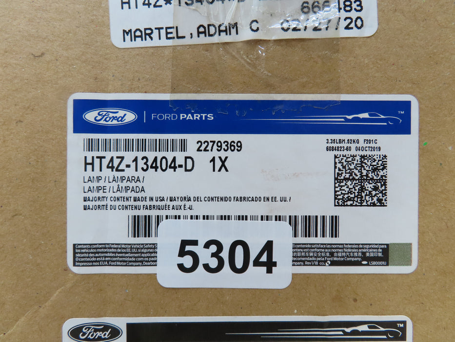 2015-2018 FORD EDGE RIGHT RH LED TAIL LIGHT LAMP OEM  HT4Z13404D