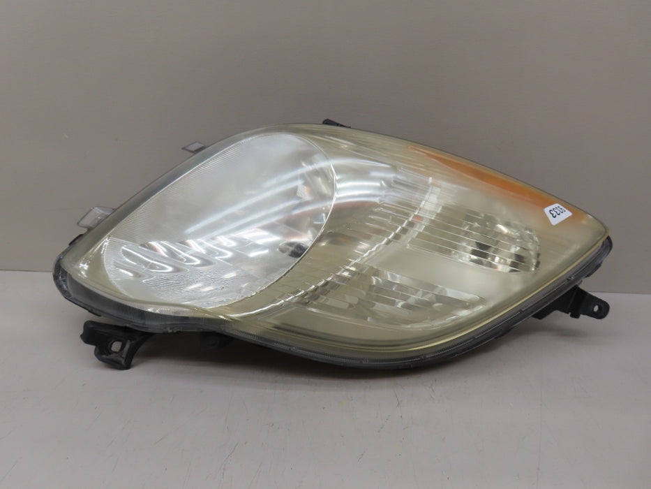 2006-2008 TOYOTA YARIS FRONT RIGHT PASSENGER SIDE HEADLIGHT OEM 9333