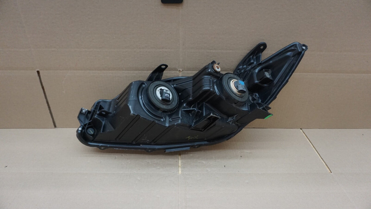 2015-2017 TOYOTA CAMRY FRONT RH RIGHT PASSENGER SIDE HEADLIGHT OEM
