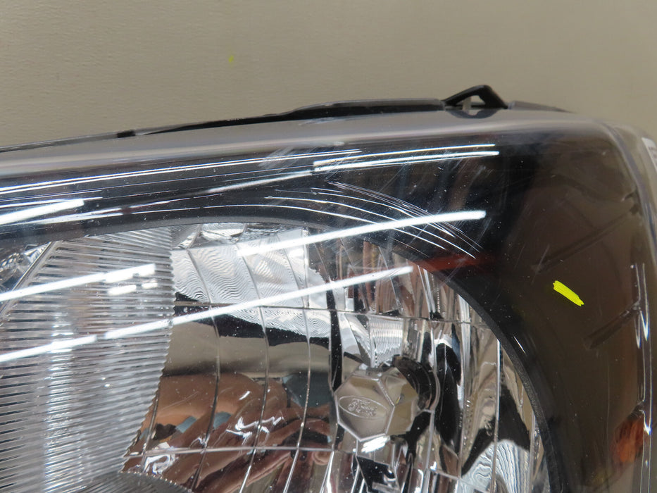 2014-2019 FORD TRANSIT FRONT LEFT DRIVERS HEADLIGHT HALOGEN OEM