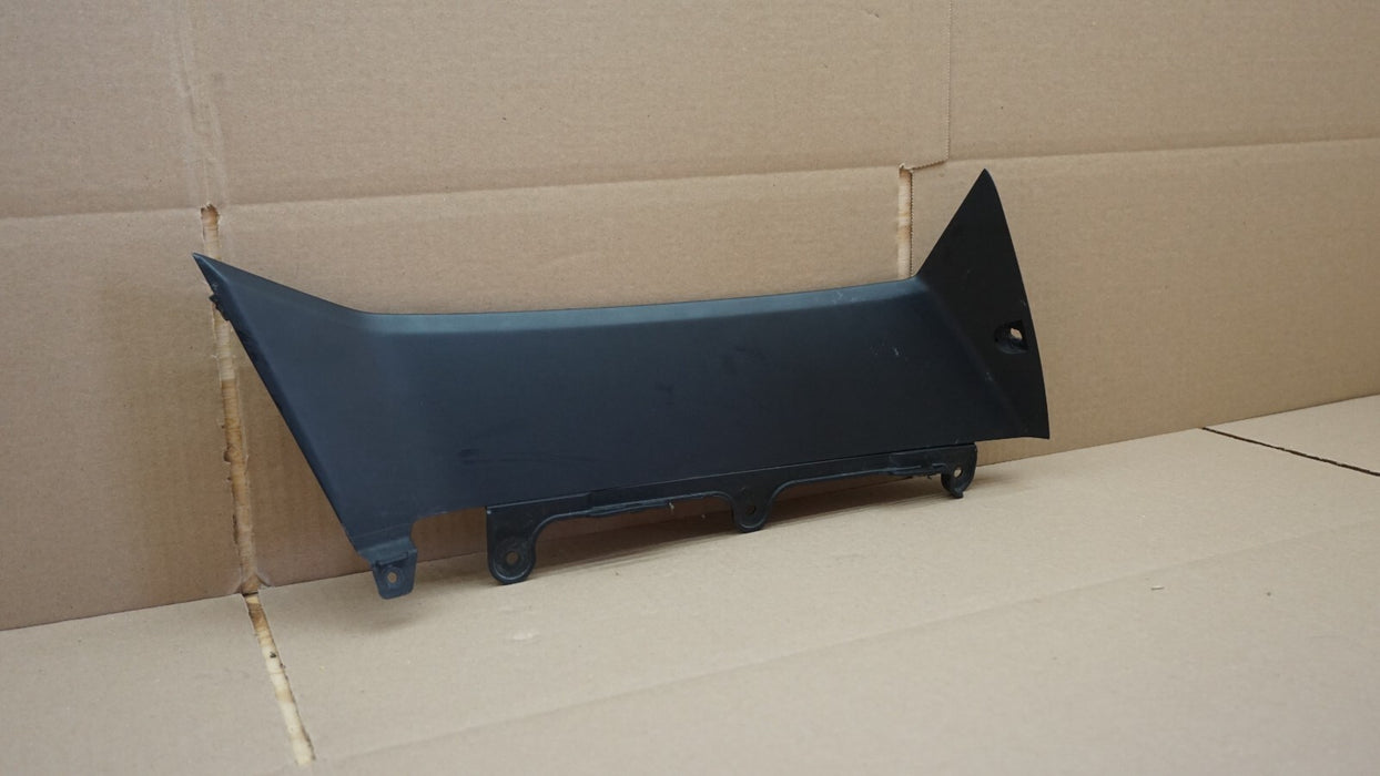 LAMBORGHINI AVENTADOR PASSENGER RIGHT SIDE FENDER TRIM OEM 470854776A