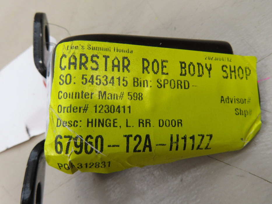 GENUINE HONDA REAR DRIVER UPPER DOOR HINGE OEM 67950T2AHLLZZ