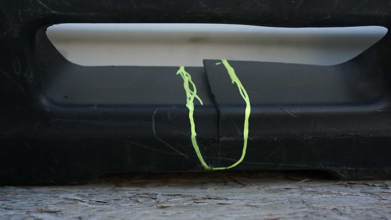2010-2011 KIA SOUL FRONT BUMPER COVER PLASTIC PANEL FACTORY OEM 10 11