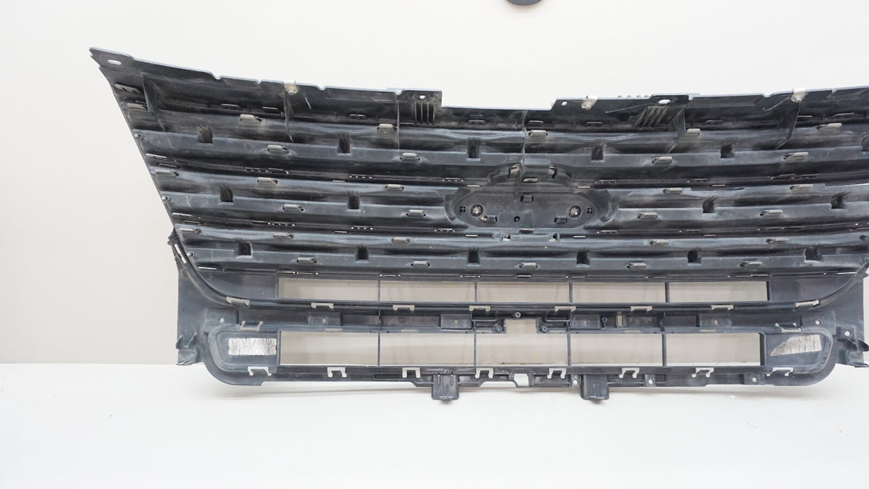 2016-2018 FORD EXPLORER FRONT RADIATOR GRILLE FB538200AE OEM 16 17 18
