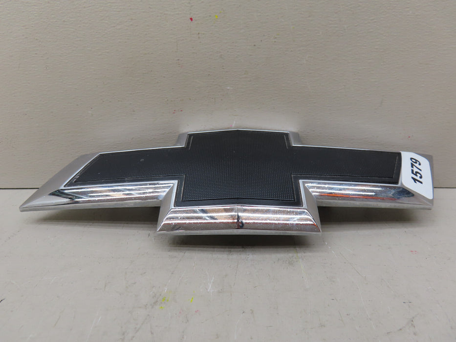 GM GENUINE EMBLEM 84046096