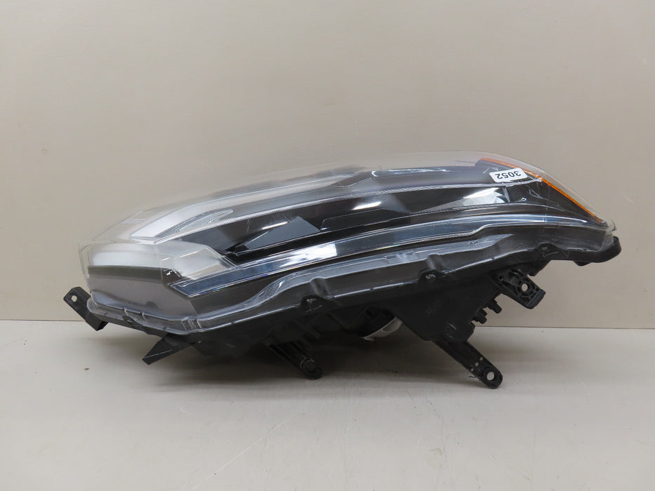 2017-2019 NISSAN ROGUE FRONT RIGHT SIDE HEADLIGHT HALOGEN OEM