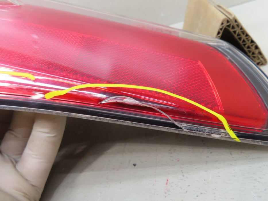 2016-2018 TOYOTA RAV4 REAR RIGHT PASSENGER SIDE OUTER TAIL LIGHT OEM 81550-42211