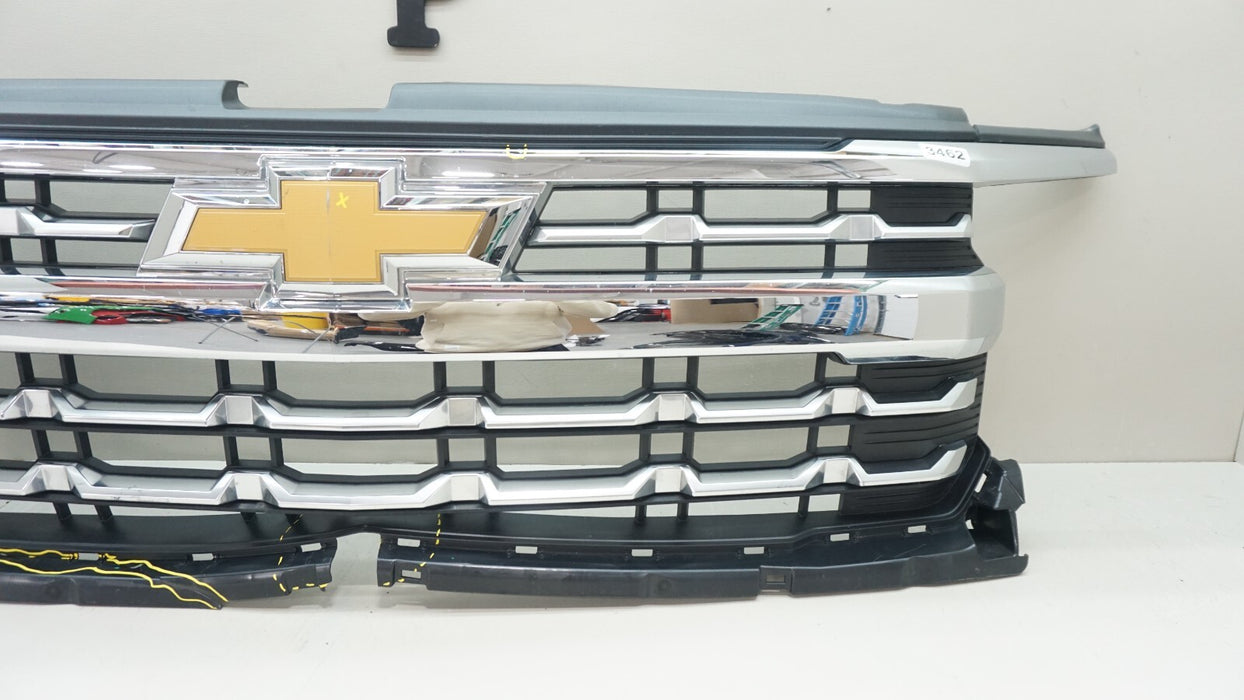 2022-2024 CHEVROLET SILVERADO 1500 FRONT RADIATOR GRILLE GRILL 85516947 OEM