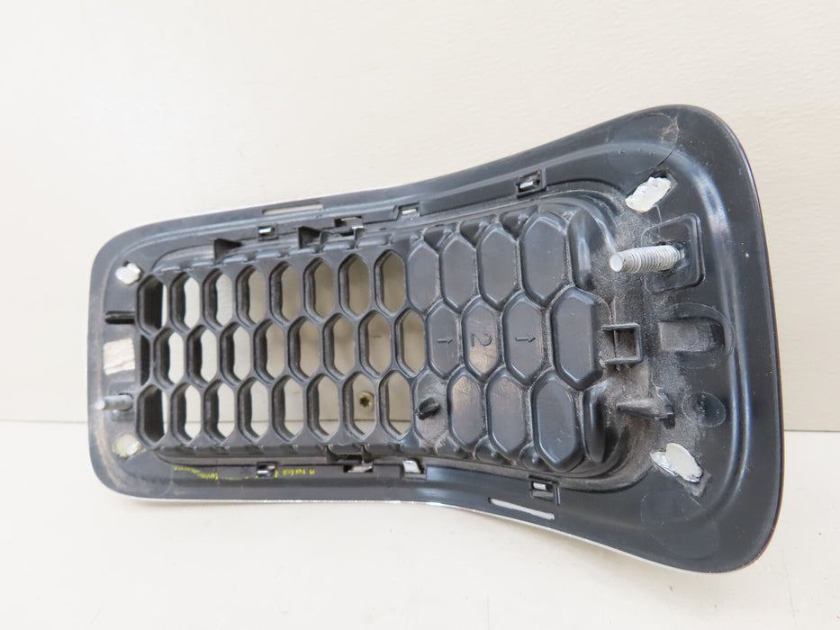 2014-2018 JEEP CHEROKEE FRONT RADIATOR GRILL GRILLE INSERT #2 OEM